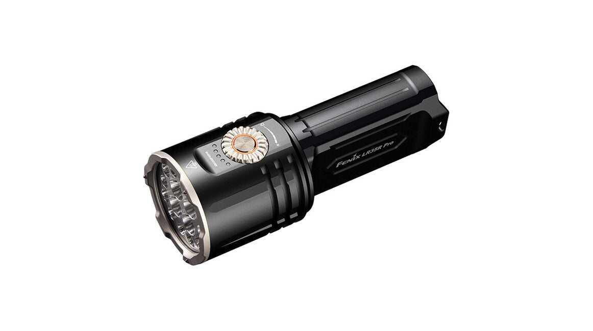 Fenix LR35R PRO акумулаторно фенер за търсене