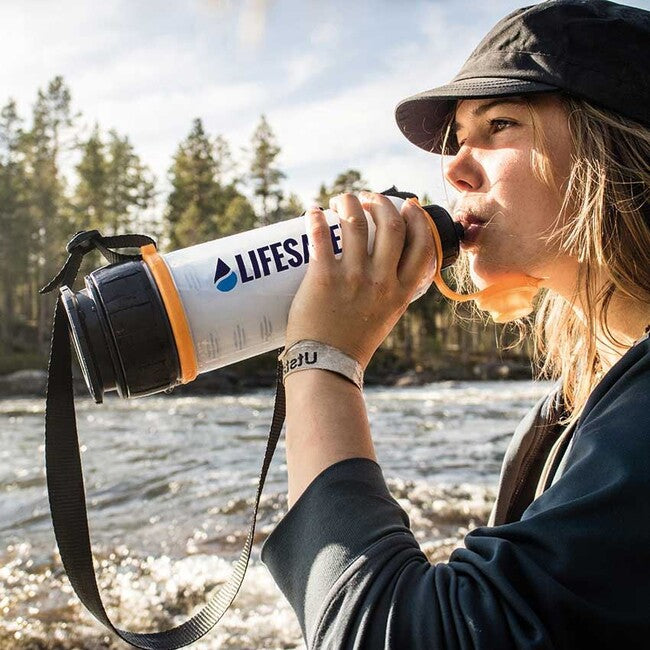 Lifesaver филтрираща бутилка за вода 750ml