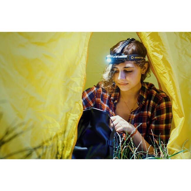 ArmyTek Wizard C2 WG фенер за глава LED топла захранване от акумулатор 1100 lm