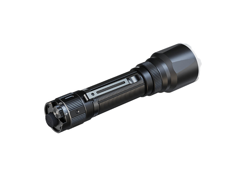 Fenix TK22R презареждащ се тактически фенер