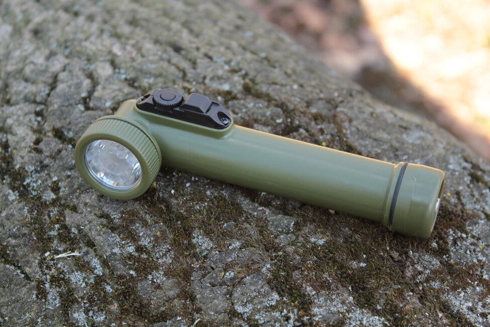 Mil-Tec Army 6 LED фенер 16cm, маслинен