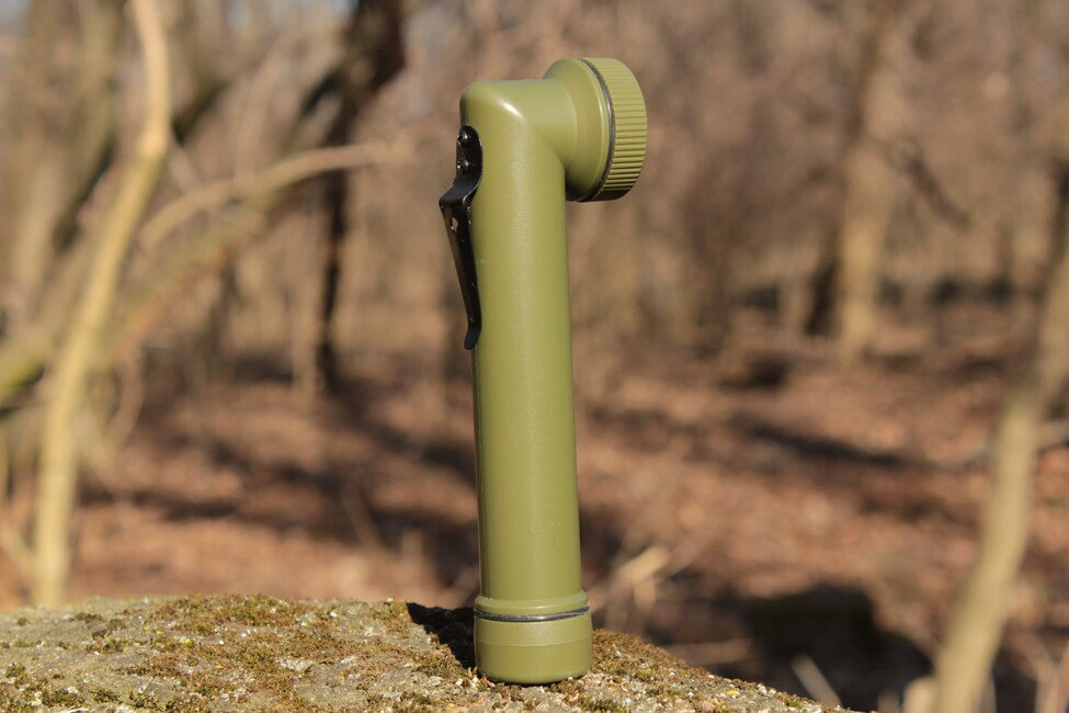 Mil-Tec Army 6 LED фенер 16cm, маслинен