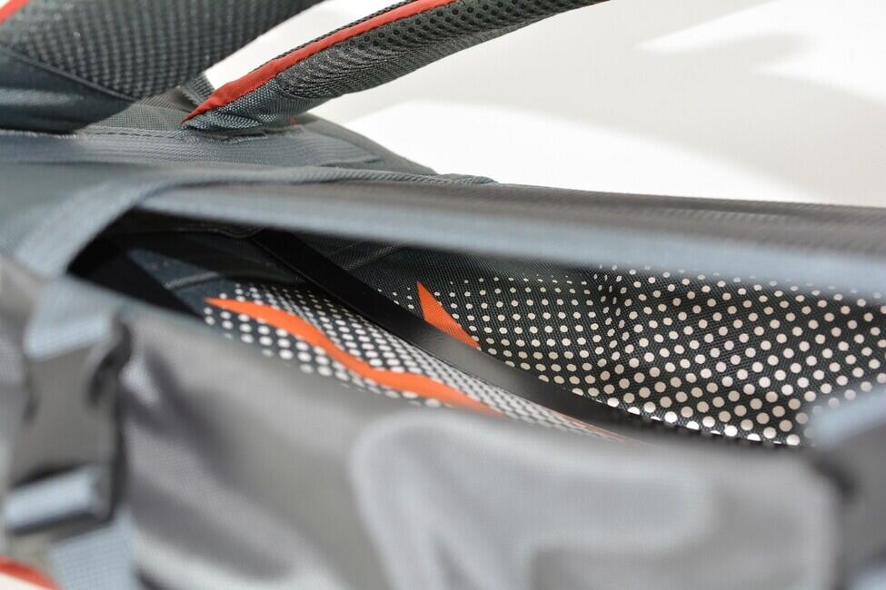 HUSKY Salmon 30l туристическа раница, оранжева