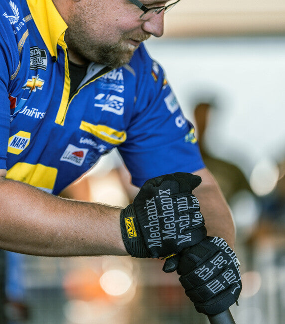 Mechanix Original тактически ръкавици, черни с бял надпис