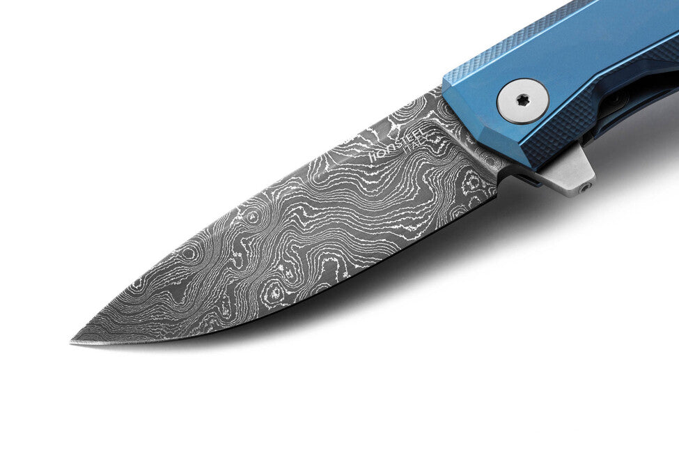 Lionsteel MYTO MT01D луксозен джобен нож с дръжка от масивен титан BL