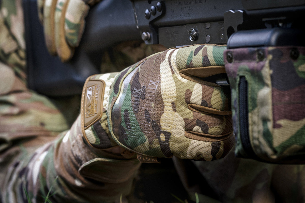Mechanix FastFit ръкавици антистатични, мултикам