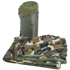Mil-Tec odeja Poly-Fleece s prevleko, 200x150 cm, Woodland