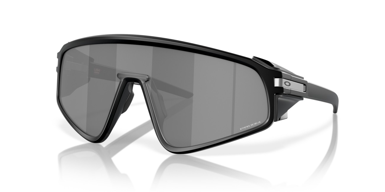 Oakley LATCH PANEL слънчеви очила с рамка Matte Black и с лещи Prizm, 35