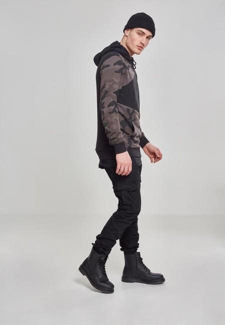 Urban Classics Zig Zag суитшърт, тъмен камуфлаж
