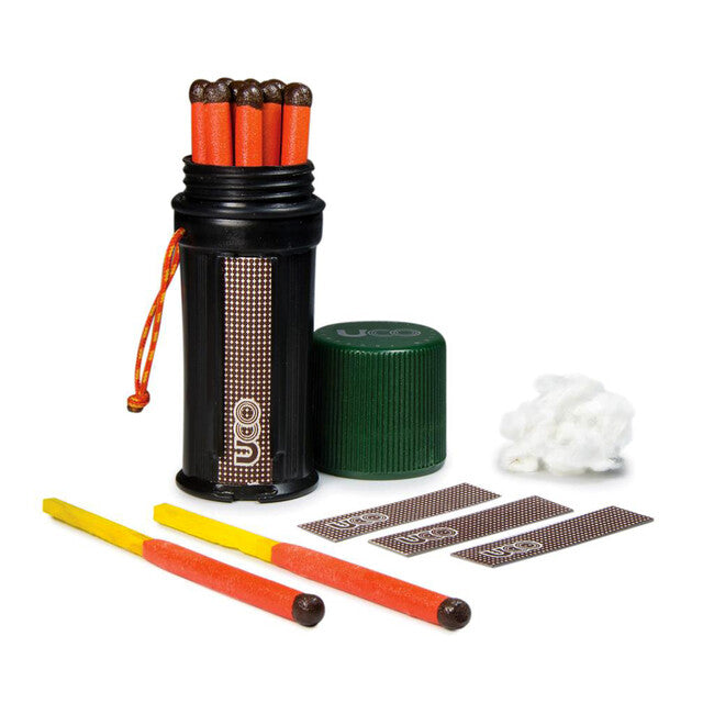 UCO Titan Match Kit кибритни клечки устойчиви срещу буря