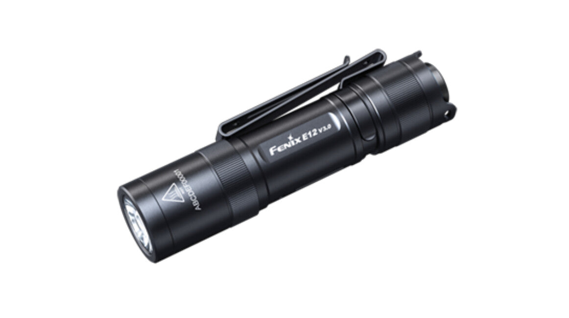 Fenix E12 V3.0 джобен фенер