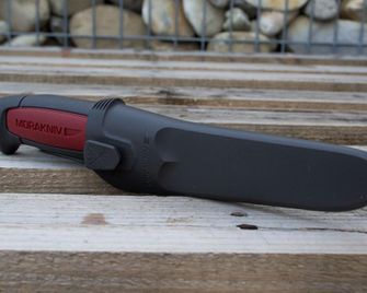 Mora of Sweden Pro C Carbon нож, червен